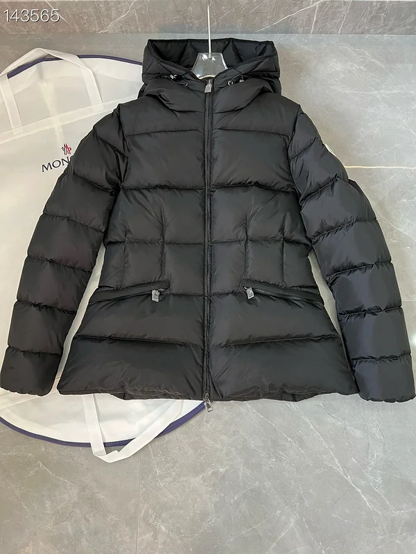 Moncler sz1-4 26yr264 (14)